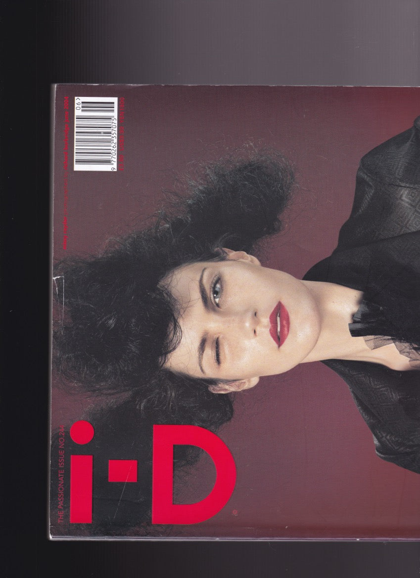 I-D Magazine 244 - Missy Rayder 2004